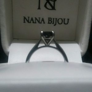 Sz 4.5 ~ 1 ct black diamond in titanium e-ring
